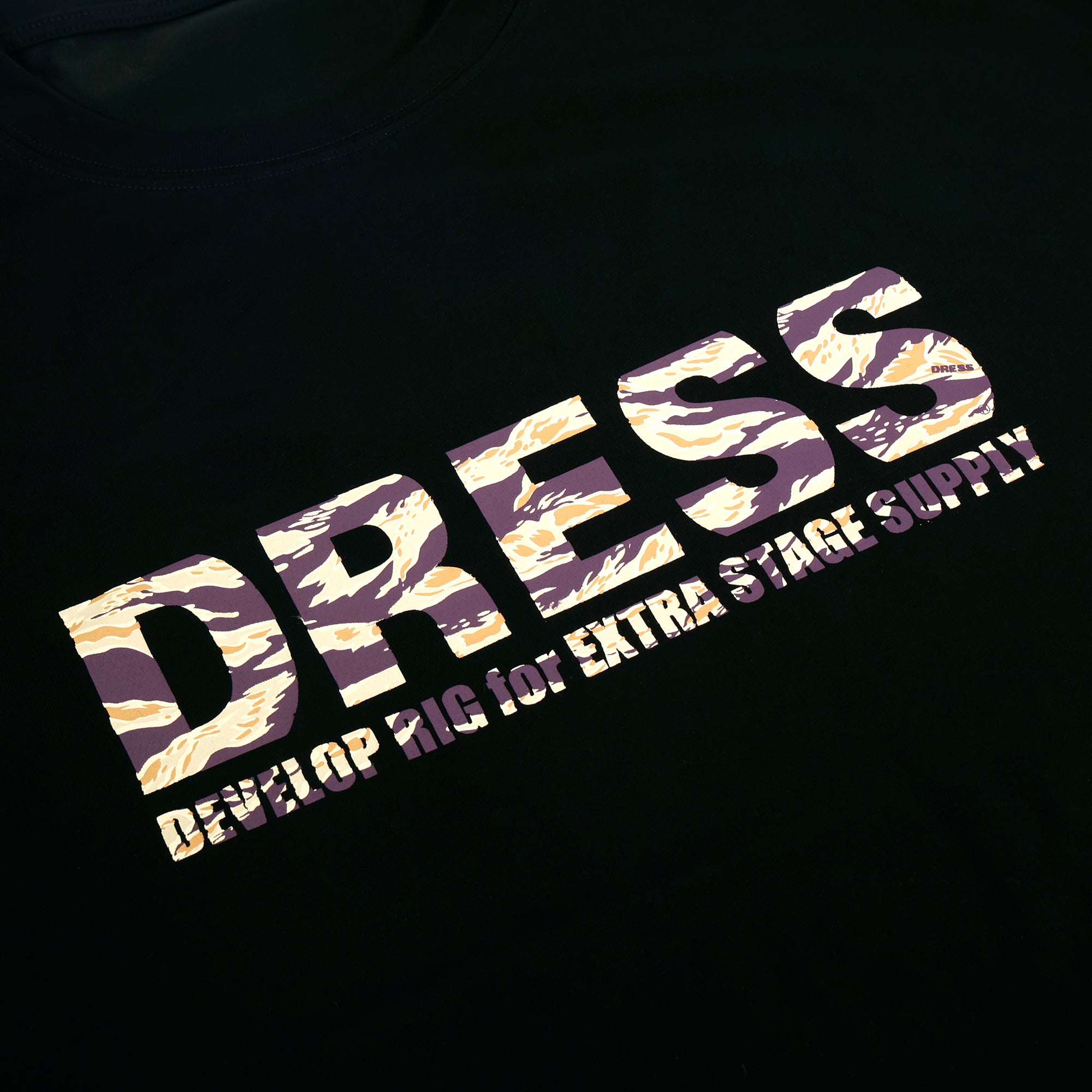 DRESS Tシャツゴールドタイガー