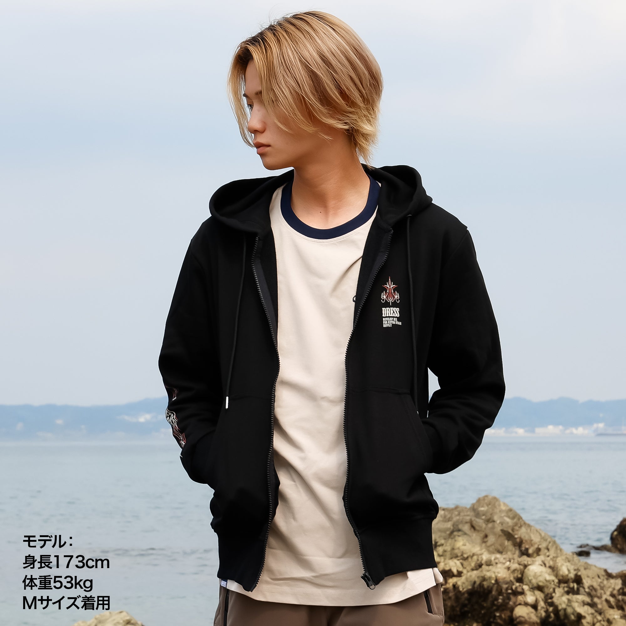 DRESS ピンストライプパーカー【10月上旬発売!予約受け付け中!】
