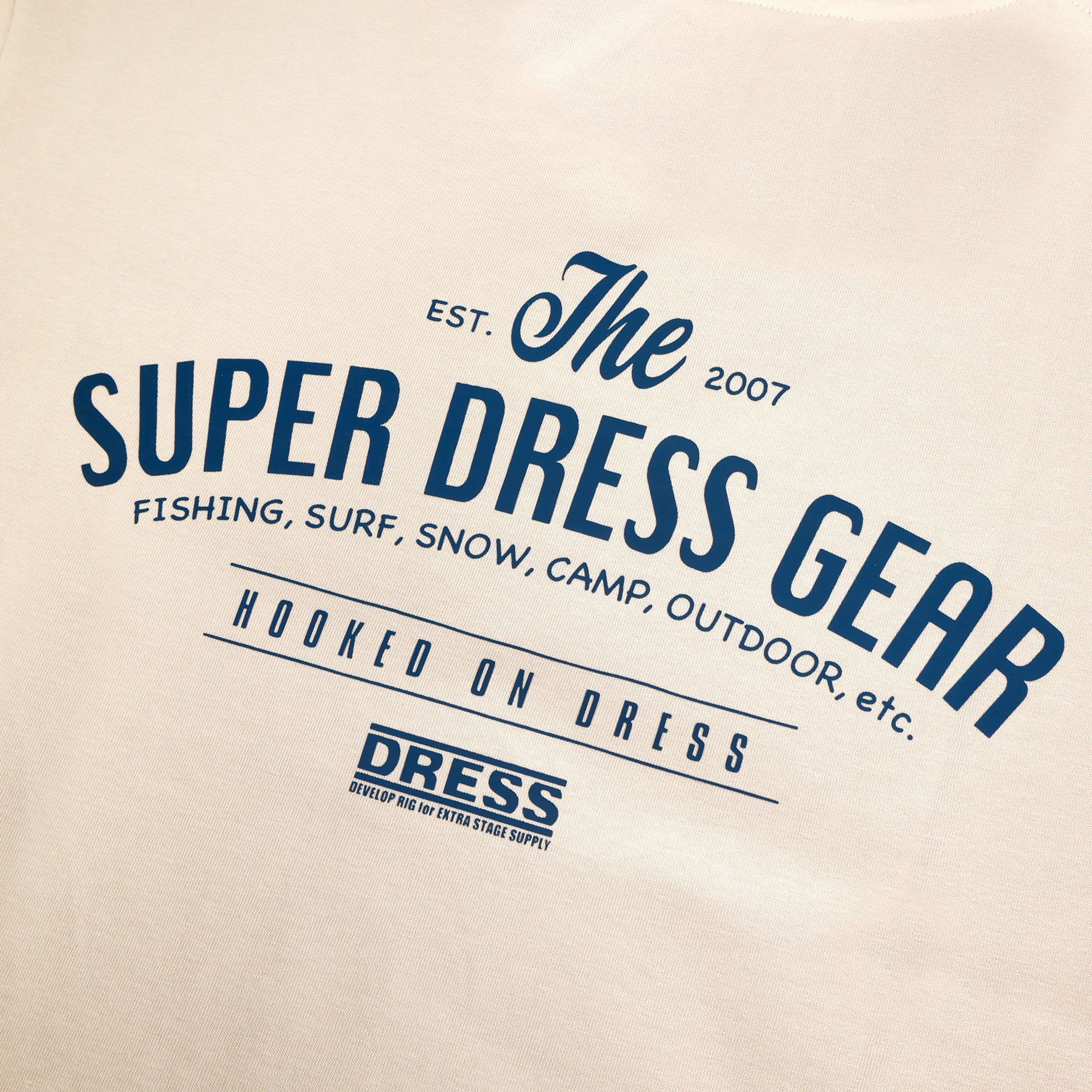 DRESS SUPER DRESS GEAR T-shirt