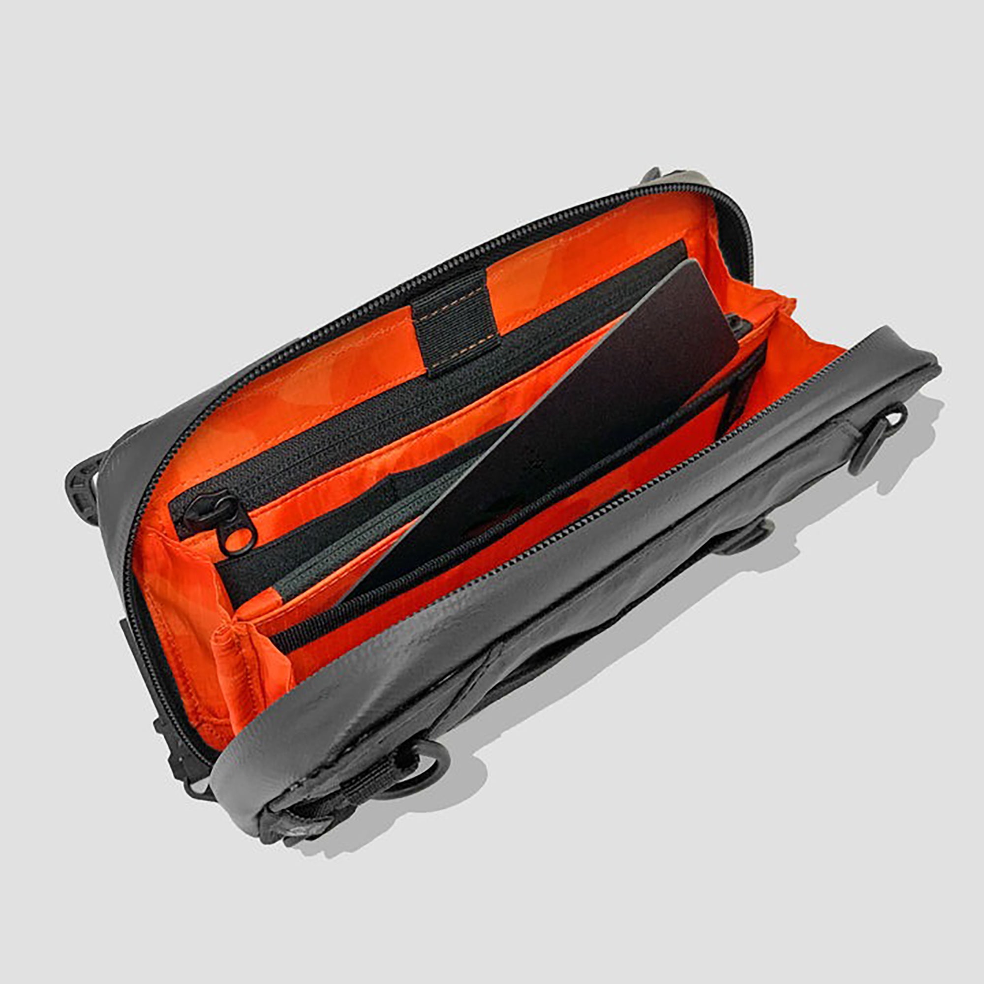 CODE OF BELL（コードオブベル）ANNEX CASE II｜スリング対応