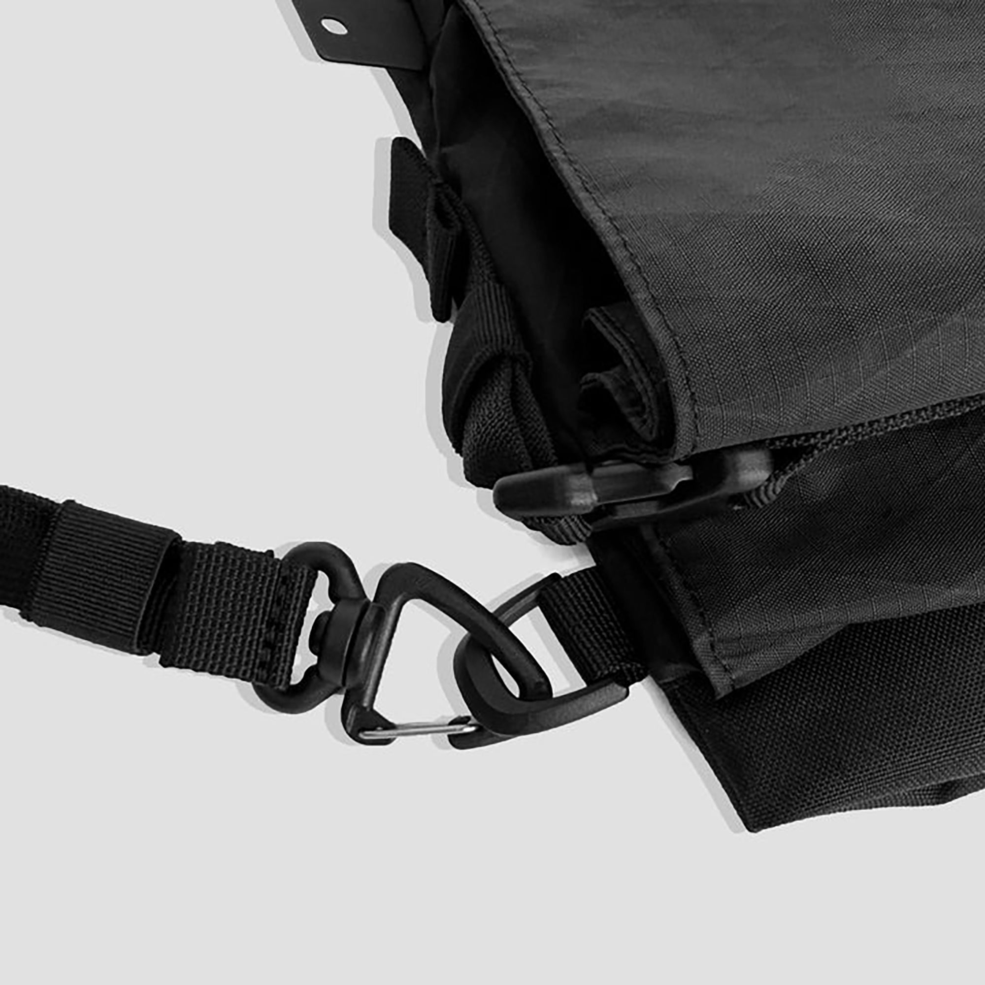 CODE OF BELL ANNEX LINER II | Expandable Sacoche Bag