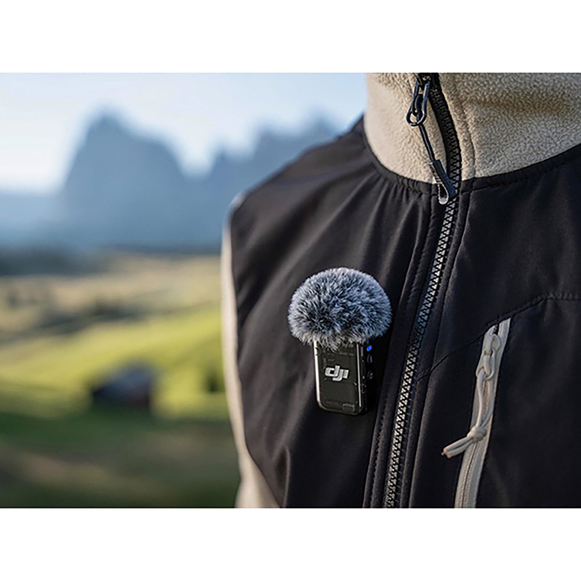 DJI Osmo Pocket 3 本体クリエイターコンボ＋ポーチ DJI SALE】DJI Osmo Pocket 3 クリエイター コンボ + micro SDカード