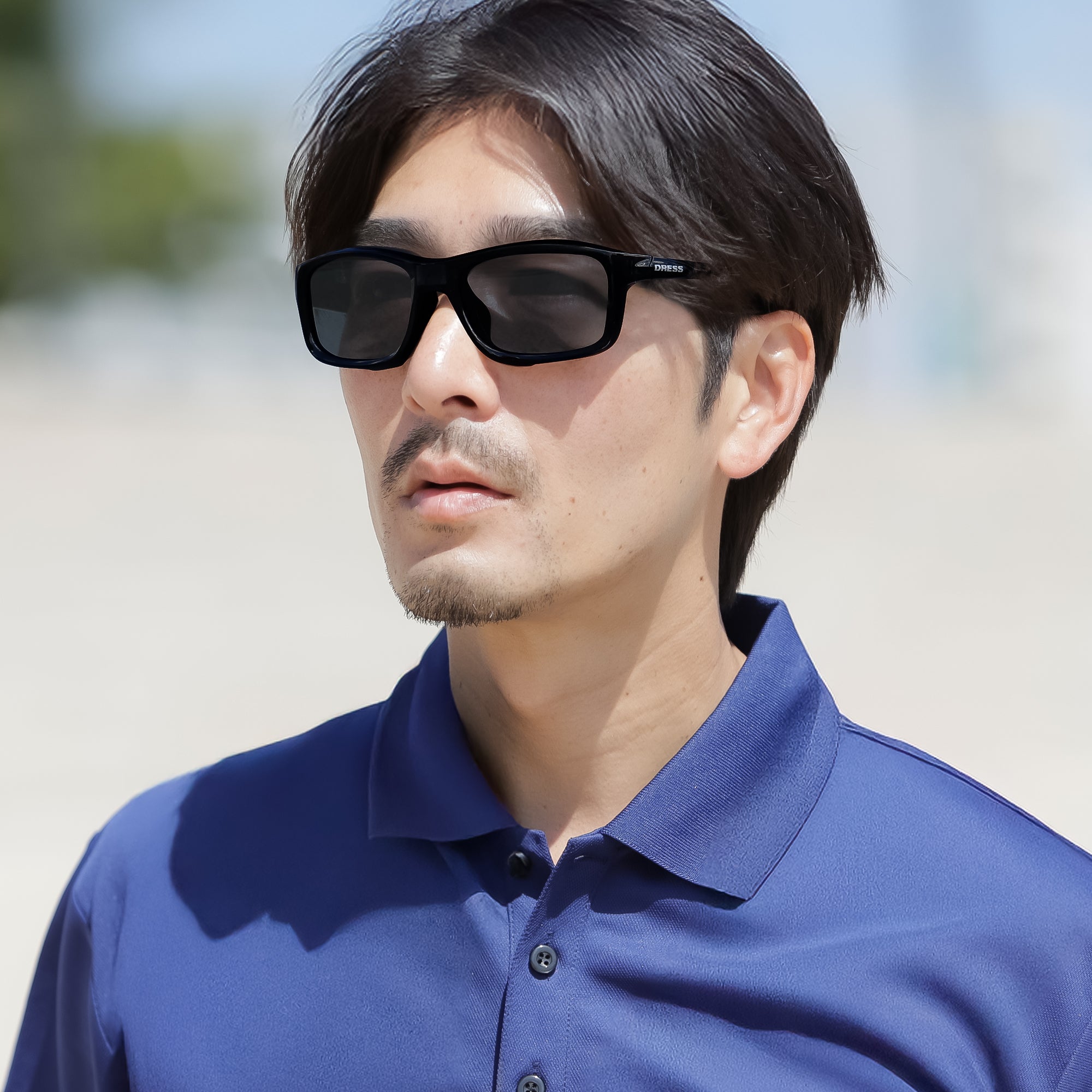 DRESS スマートサングラス0.1s（瞬間調光偏光サングラス）