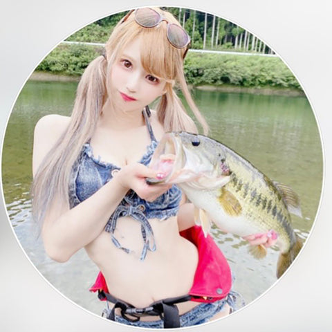 明日ツララ（BeveL）