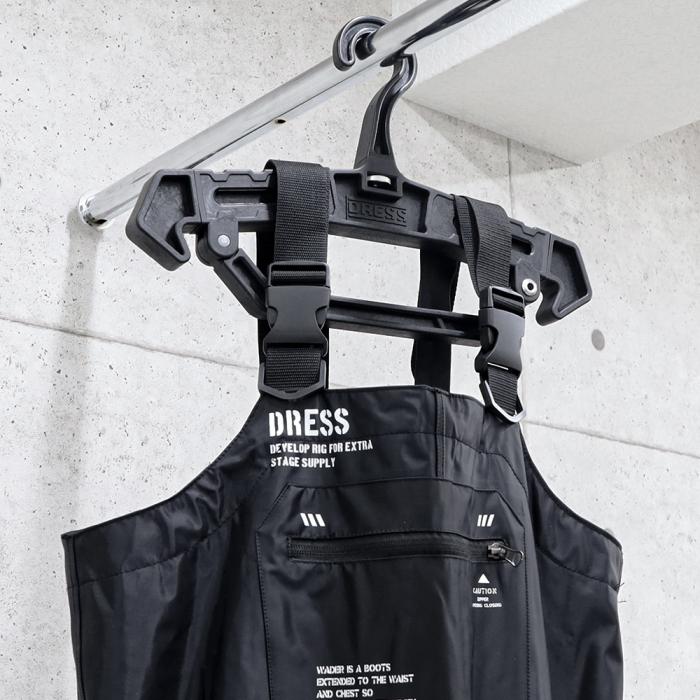 
                  
                    DRESS ヘビーハンガー 2.0
                  
                